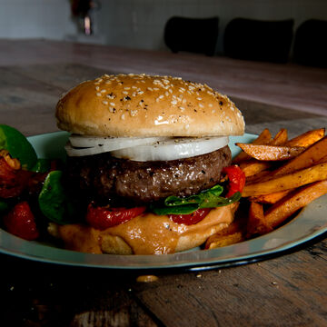 Image du produit pour 'Burger classique avec frites de patates douces'