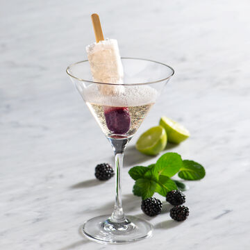 Image du produit pour 'Poptail au Prosecco et au cassis'