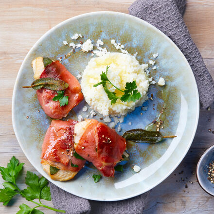 Image du produit pour ' Saltimbocca de poulet sur riz de chou-fleur'