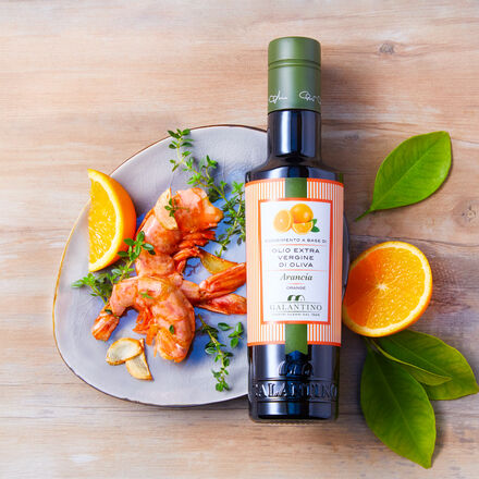 Image du produit pour 'Huile italienne aromatise  l'orange : quelques gouttes suffisent pour une saveur intense'